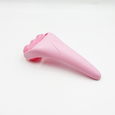 Système de laminage Derma Roller de refroidissement du visage pour le resserrement de la peau et la récupération des blessures