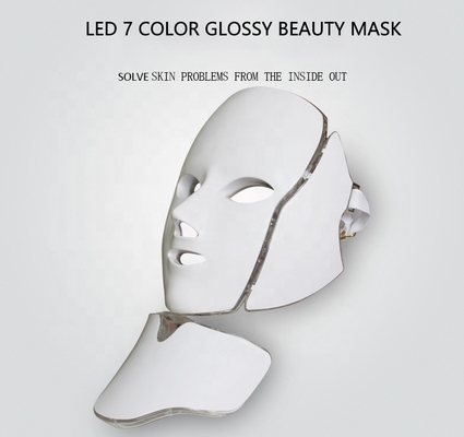 Voltage 110V-240V 7 couleur LED Masque facial La thérapie par la lumière pour le raffermissement et le resserrement de la peau