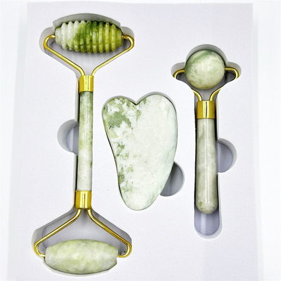Roller de jade à la maison avec rouleau de glace facial vert de beauté en pierre naturelle Xiuyan et boîte personnalisée