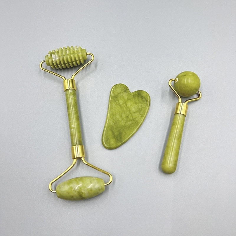 19*16*5cm Mini rouleau de jade portable de marque privée pour soulever le visage Gua Sha Set Box Tools 2023